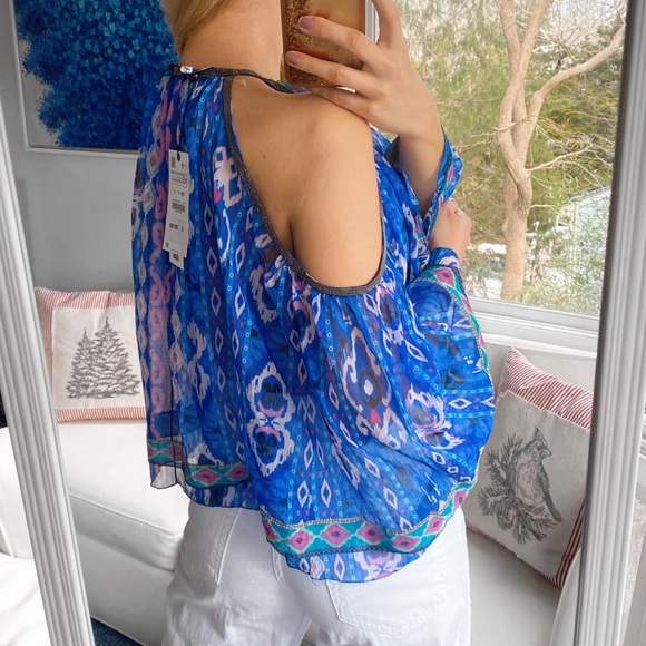 💙 ZARA BOHO BLUE MULTI ABSTRACT COLD SHOULDER LOOSE FIT CROPPED TOP! - Picture 4 of 16